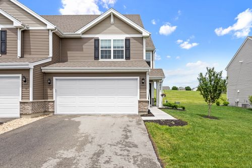 7621 Stonecrop Ln, Joliet, IL, 60431-7885 | Card Image