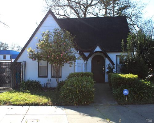 100 Ridgway Ave, Santa Rosa, CA, 95401-4738 | Card Image
