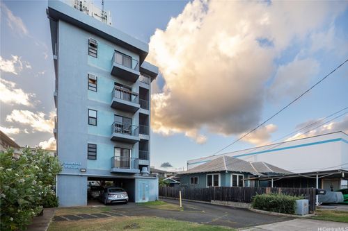 301-738 Palani Ave, Honolulu, HI, 96816-6005 | Card Image