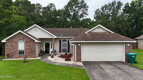 12247 Charwood Ave, Gulfport, MS, 39503-2447 | Card Image