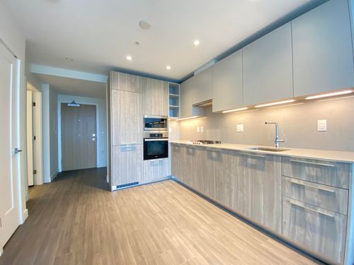 11xx-6699 Dunblane Avenue, Burnaby, BC, V5H0J8 | Card Image