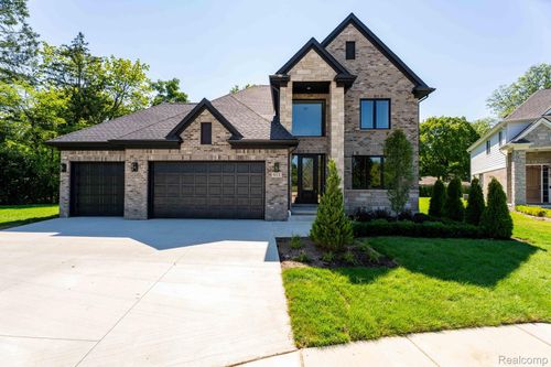 913 Kimberly Ct, Troy, MI, 48098-6922 | Card Image