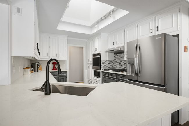 2562 Primrose Dr, House other with 3 bedrooms, 3 bathrooms and null parking in Richardson TX | Image 16