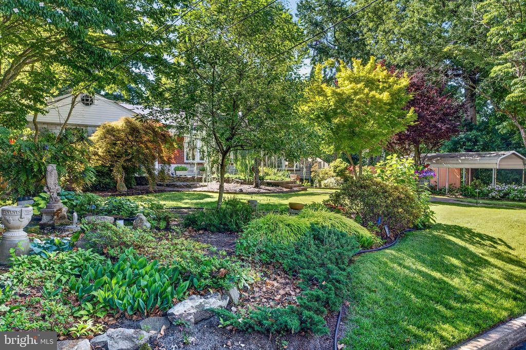 Residential in CHERRY HILL 2
