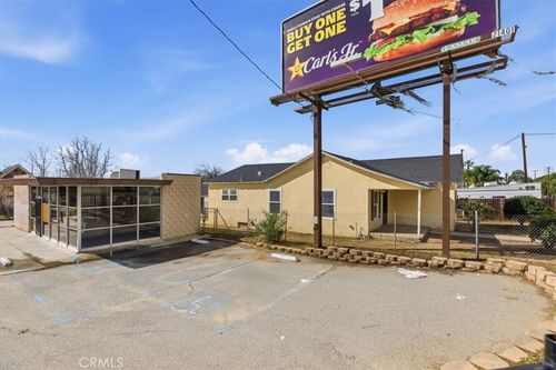 3383 Highland, Highland, CA, 92346 | Card Image