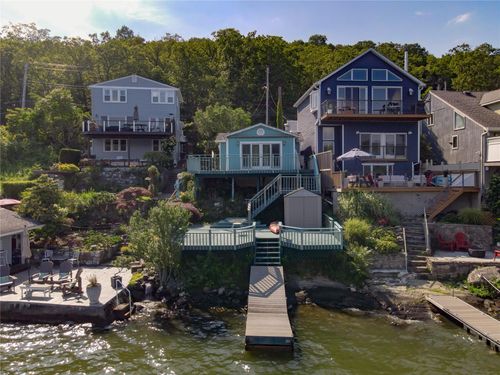 582 Jersey Ave, Greenwood Lake, NY, 10925-2008 | Card Image