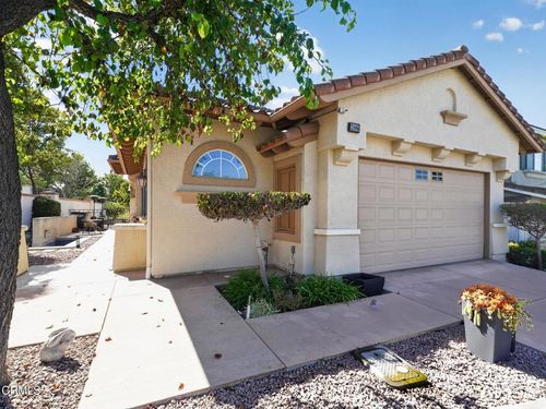 2886 Golf Villa Way, Camarillo, CA, 93010-7487 | Card Image