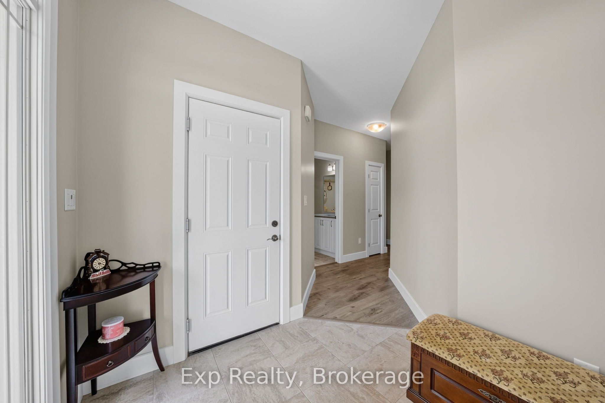 Residential in Loyalist 5