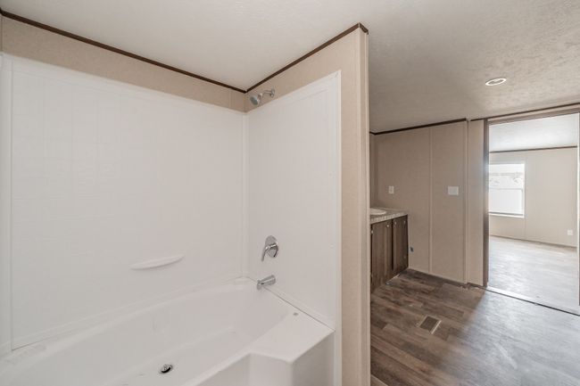 10 Southwest Ct, House other with 5 bedrooms, 3 bathrooms and null parking in Mineral Wells TX | Image 33