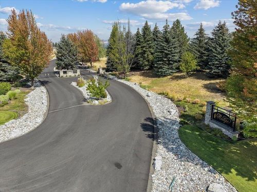 13524 S Greyhawk Ln, Spokane, WA, 99224-8408 | Card Image