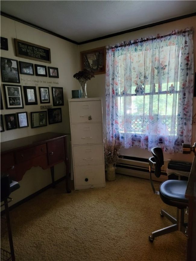 108 W 2 Nd St, House other with 4 bedrooms, 2 bathrooms and null parking in Burnside PA | Image 8
