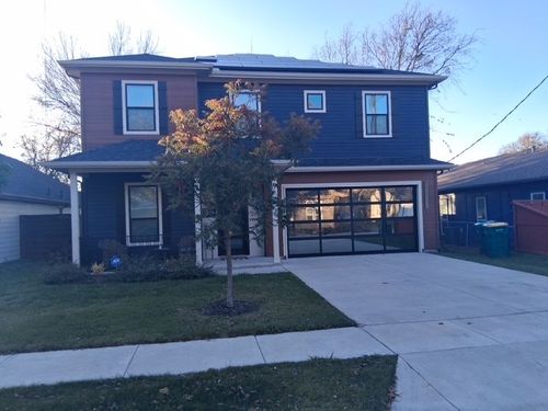 324 S Main St, Cedar Hill, TX, 75104-2616 | Card Image