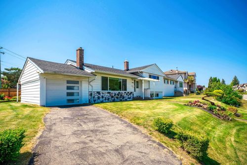 4194 Cherrywood Cres, Burnaby, BC, V5G2S1 | Card Image