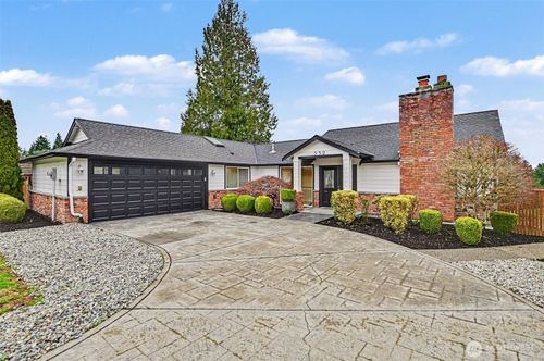 532 172 Nd Place Ne, Bellevue, WA, 98008 | Card Image