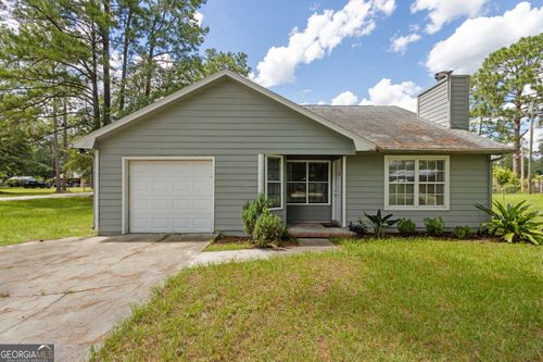 145 Maplehurst Dr, Folkston, GA, 31537-3952 | Card Image