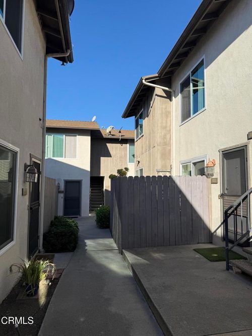 1013 Meta Street, Ventura, CA, 93001 | Card Image