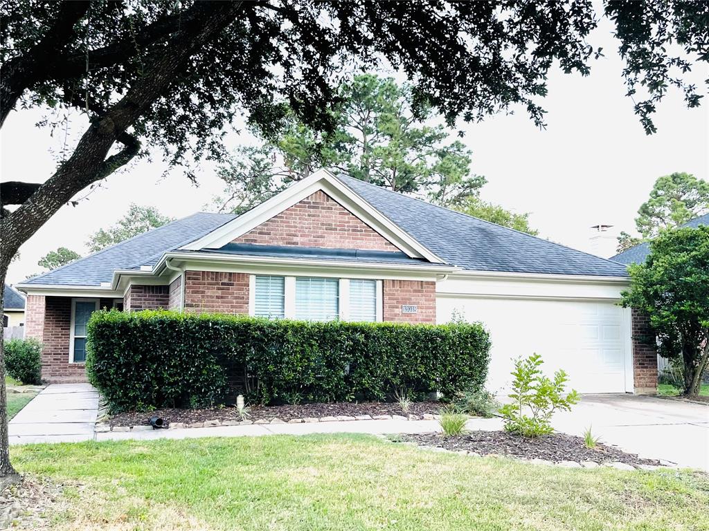 Andover Manor Dr, Cypress, TX 77429