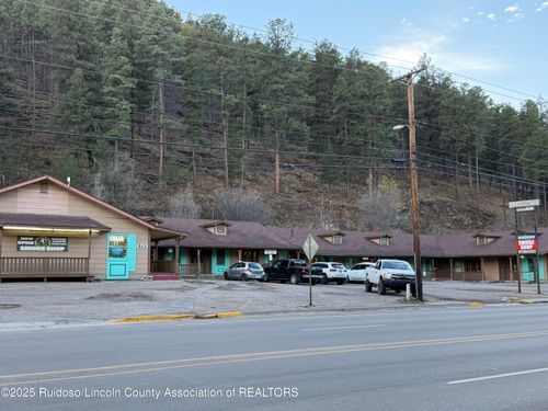 619 Sudderth Dr, Ruidoso, NM, 88345-6201 | Card Image