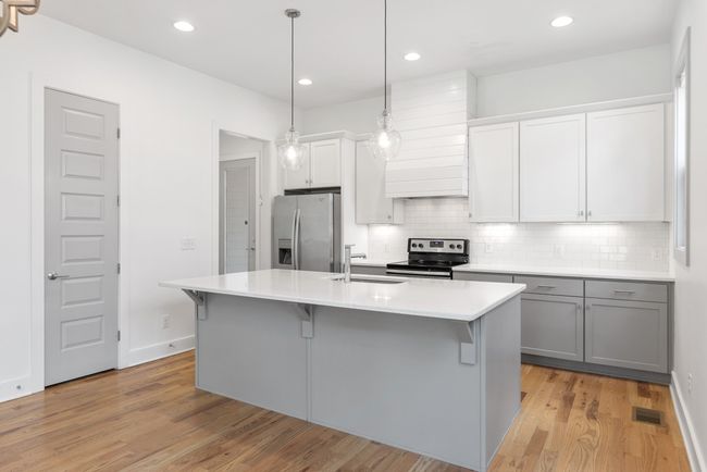 300 Tillman Ln, House attached with 3 bedrooms, 3 bathrooms and 1 parking in Nashville TN | Image 10