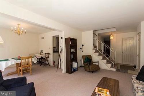 2001 Vista Ln, LUTHERVILLE TIMONIUM, MD, 21093-4257 | Card Image