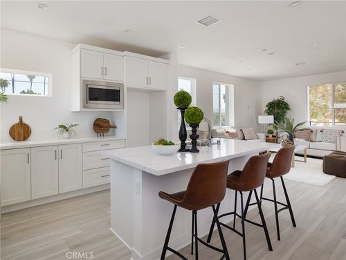 5-121 E 223rd St, Carson, CA, 90745-3801 | Card Image