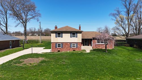 2032 Old Oak Dr, West Lafayette, IN, 47906-9701 | Card Image