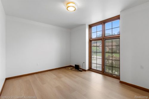41925 Waterwheel Rd, Northville, MI, 48168-2248 | Card Image