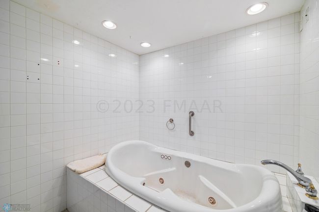 House bathroom | Image 17