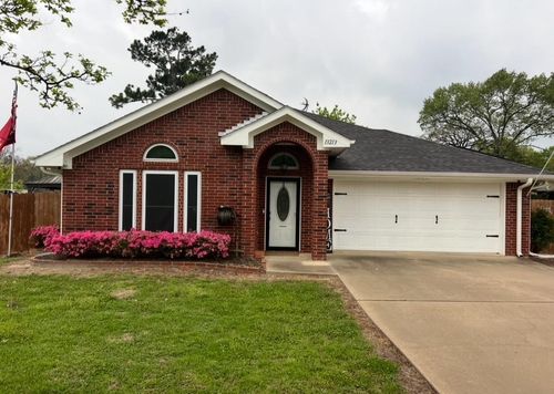 13213 Lauren Ln, Lindale, TX, 75771-6909 | Card Image