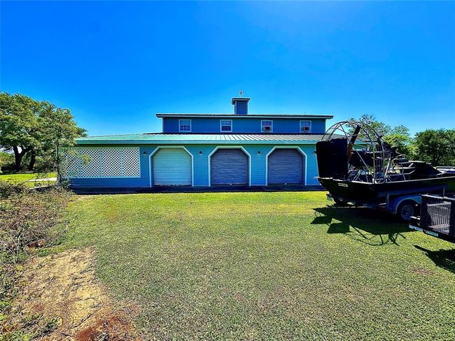 7165 Backridge Rd, House other with 6 bedrooms, 7 bathrooms and 2 parking in Sabine Pass TX | Image 29