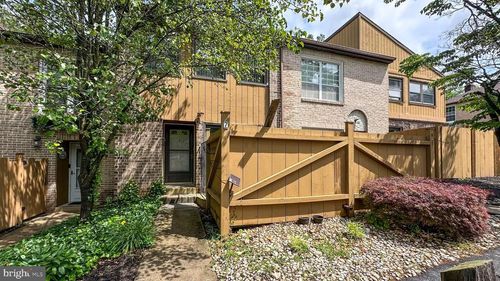 7 Pinehurst Ct, READING, PA, 19607-3408 | Card Image