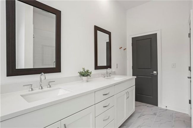 201 Devore Rd, Condo with 1 bedrooms, 2 bathrooms and null parking in Alpharetta GA | Image 16