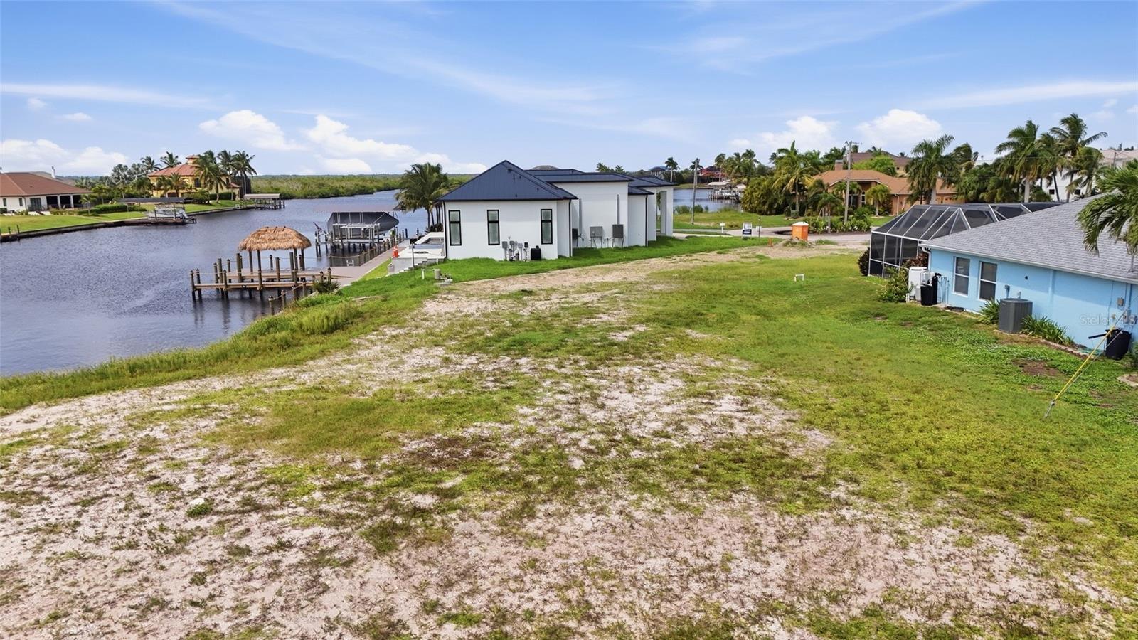 Land in CAPE CORAL 4