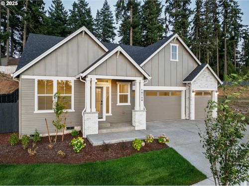 16108 Serres Farms Way, Oregon City, OR, 97045-8337 | Card Image