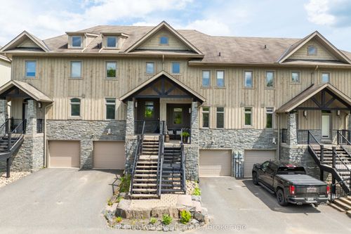 61 Rockmount Cres, Gravenhurst, ON, P1P0A6 | Card Image