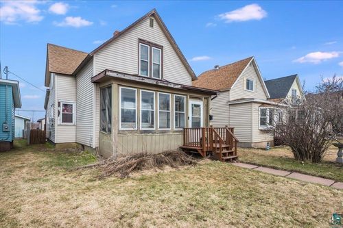 5517 Oakes Ave, Superior, WI, 54880-5762 | Card Image