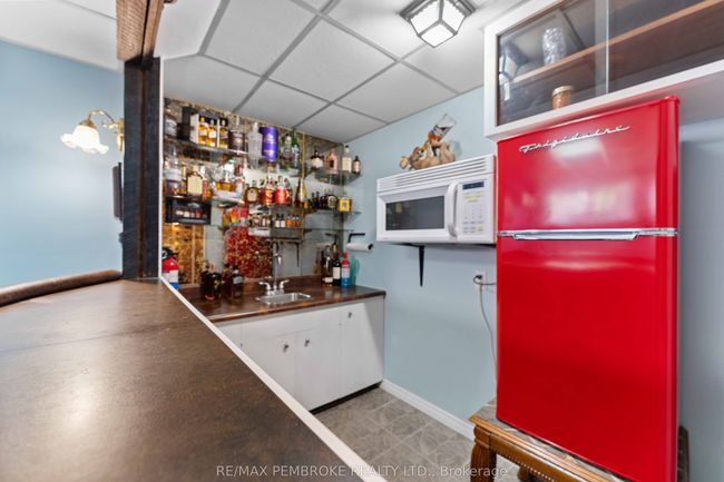 470 Forest Lea Rd, House other with 4 bedrooms, 2 bathrooms and 4 parking in Pembroke ON | Image 32