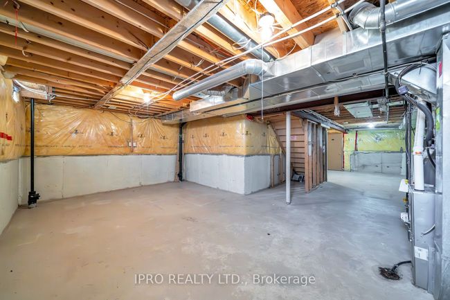 5 Fenton St, House other with 4 bedrooms, 3 bathrooms and 1 parking in Ajax ON | Image 25