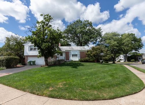 36 Brookfall Rd, Edison, NJ, 08817-2947 | Card Image