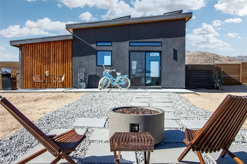 4571 Avenida La Flora Desierta, Joshua Tree, CA, 92252 | Card Image