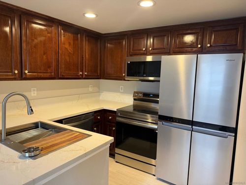 unit-214-3957 Nobel Dr, San Diego, CA, 92122-5731 | Card Image