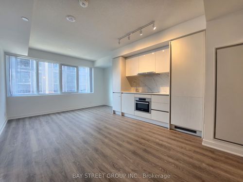 716-180 Front St E, Toronto, ON, M5A0A9 | Card Image