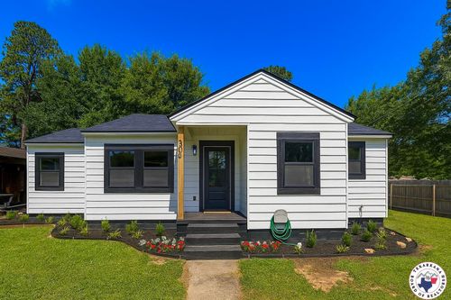 309 N Frost St, New Boston, TX, 75570-2519 | Card Image