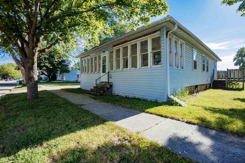 99 N Bell Street, Fond Du Lac, WI, 54935 | Card Image