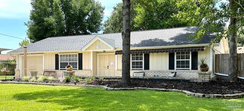 1405 College Pkwy, Gulf Breeze, FL, 32563-2713 | Card Image