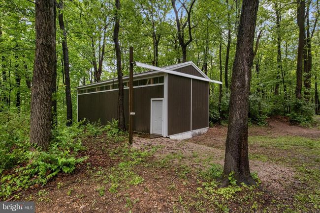 1982 Whyte Ln, House other with 3 bedrooms, 3 bathrooms and null parking in SPRING GROVE PA | Image 61