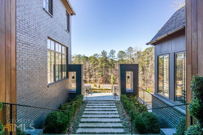 1875 Spalding Dr, House other with 6 bedrooms, 7 bathrooms and 3 parking in Sandy Springs GA | Image 13