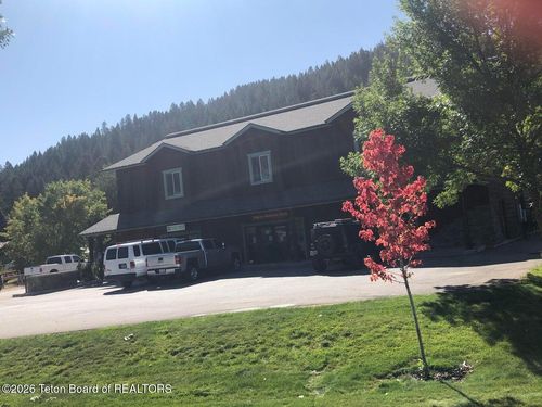 185 89-Us Highway, Alpine, WY, 83128 | Card Image