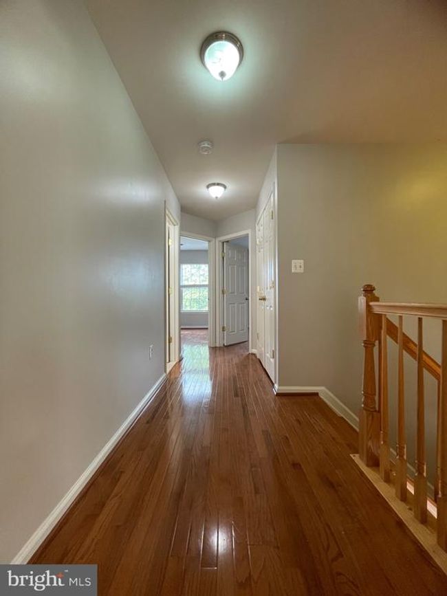 20121 Hardwood Ter, Townhouse with 3 bedrooms, 4 bathrooms and null parking in ASHBURN VA | Image 16