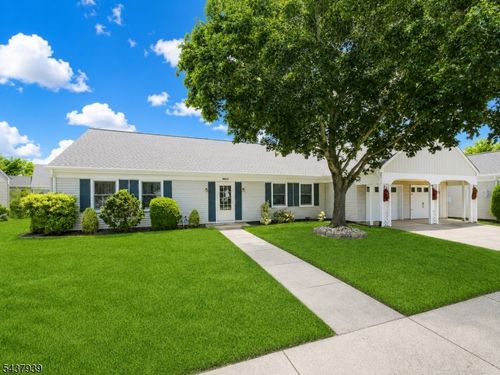 564 Old Nassau Rd, Monroe Twp, NJ, 08831 | Card Image